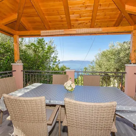 House Miroslav Holiday home Podgora