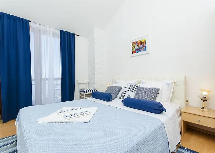 בית נופש House Miroslav *